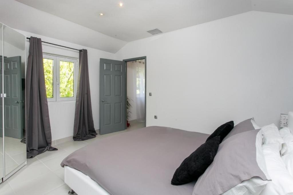 Villa Terra Fontana ซัฟทัท ภายนอก รูปภาพ